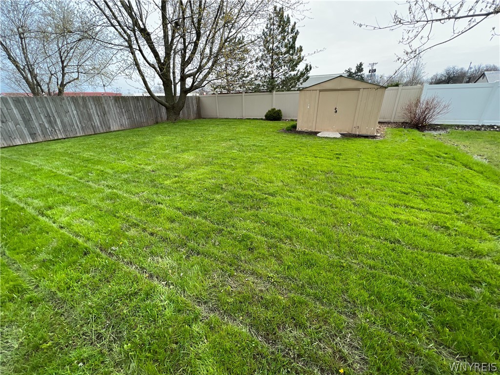 333 Hartford Road Amherst, NY 14226 - Photo 12 of 15