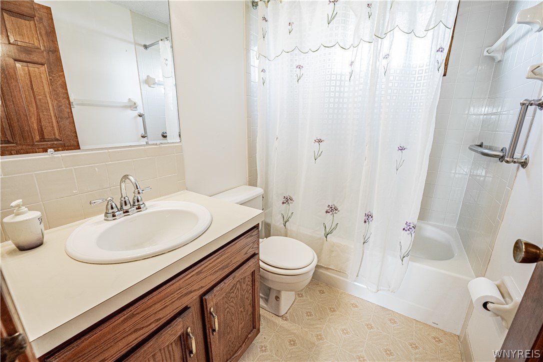 333 Hartford Road Amherst, NY 14226 - Photo 8 of 15