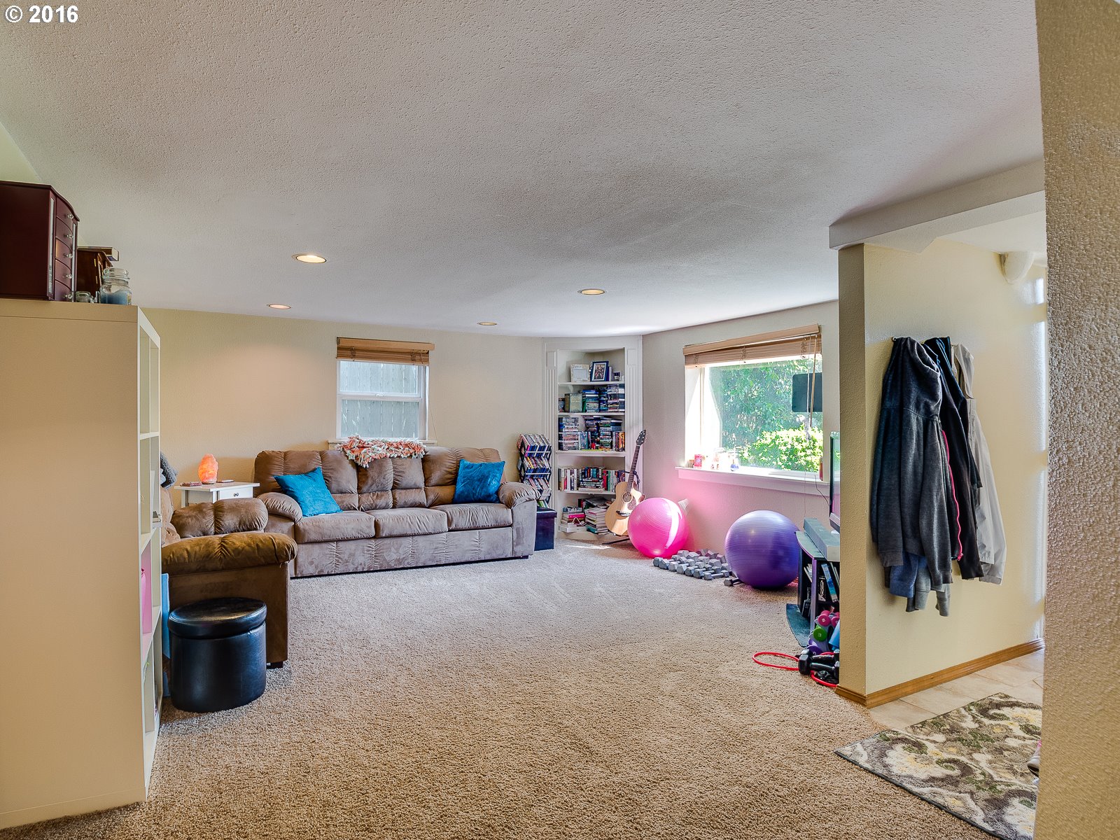 7766 Southwest Terwilliger Boulevard Portland, OR 97219 - Photo 27 of 31 Gallery Image 27