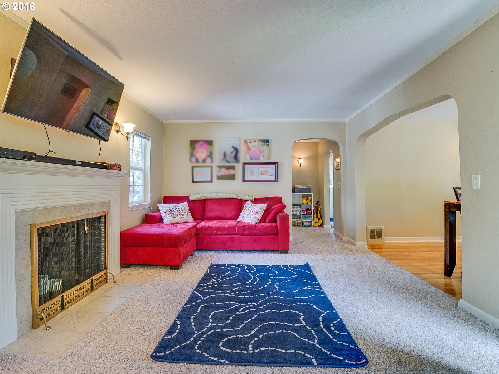 7766 Southwest Terwilliger Boulevard Portland, OR 97219 - Photo 3 of 31 Gallery Image 3