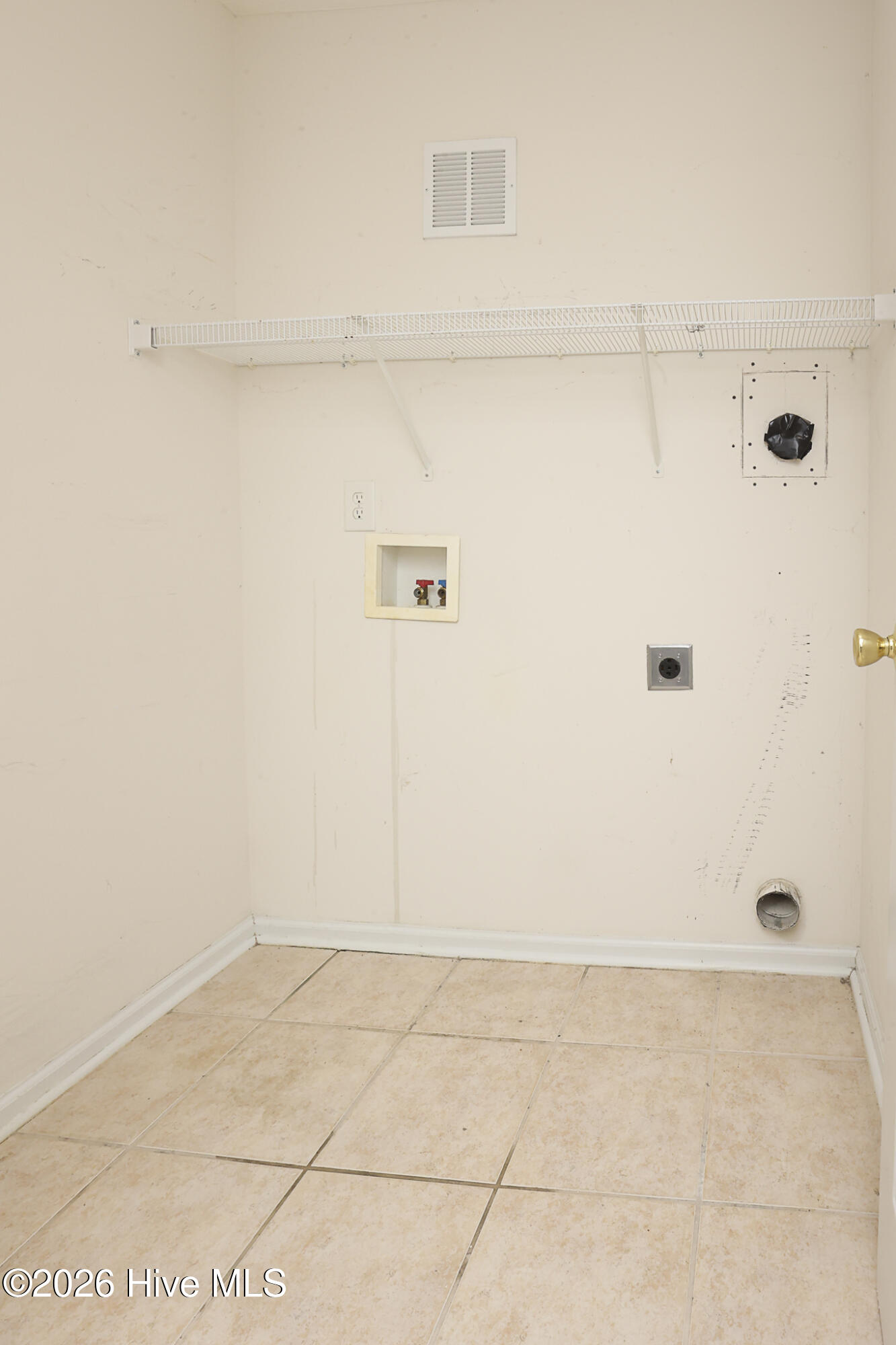 217 Rutherford Way Jacksonville, NC 28540 - Photo 23 of 96 Downstairs Laundry