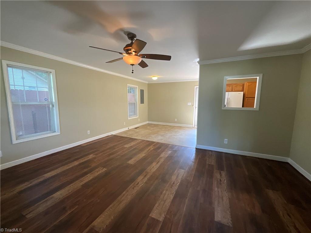 3313 Ridgeback Drive Winston-Salem, NC 27107 - Photo 8 of 34 living room