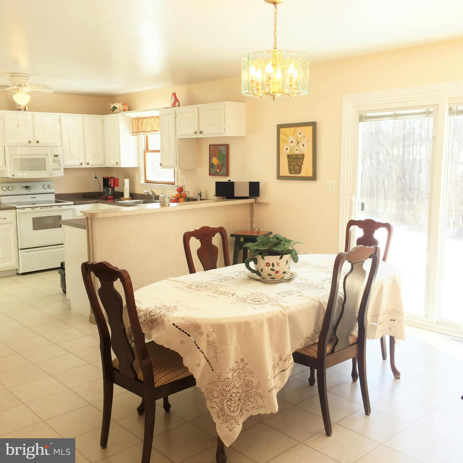2491 Grimville Road Mount Airy, MD 21771 - Photo 11 of 30 Dining Room