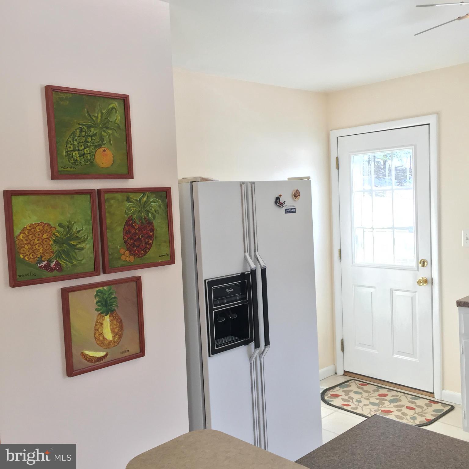 2491 Grimville Road Mount Airy, MD 21771 - Photo 7 of 30 Kitchen