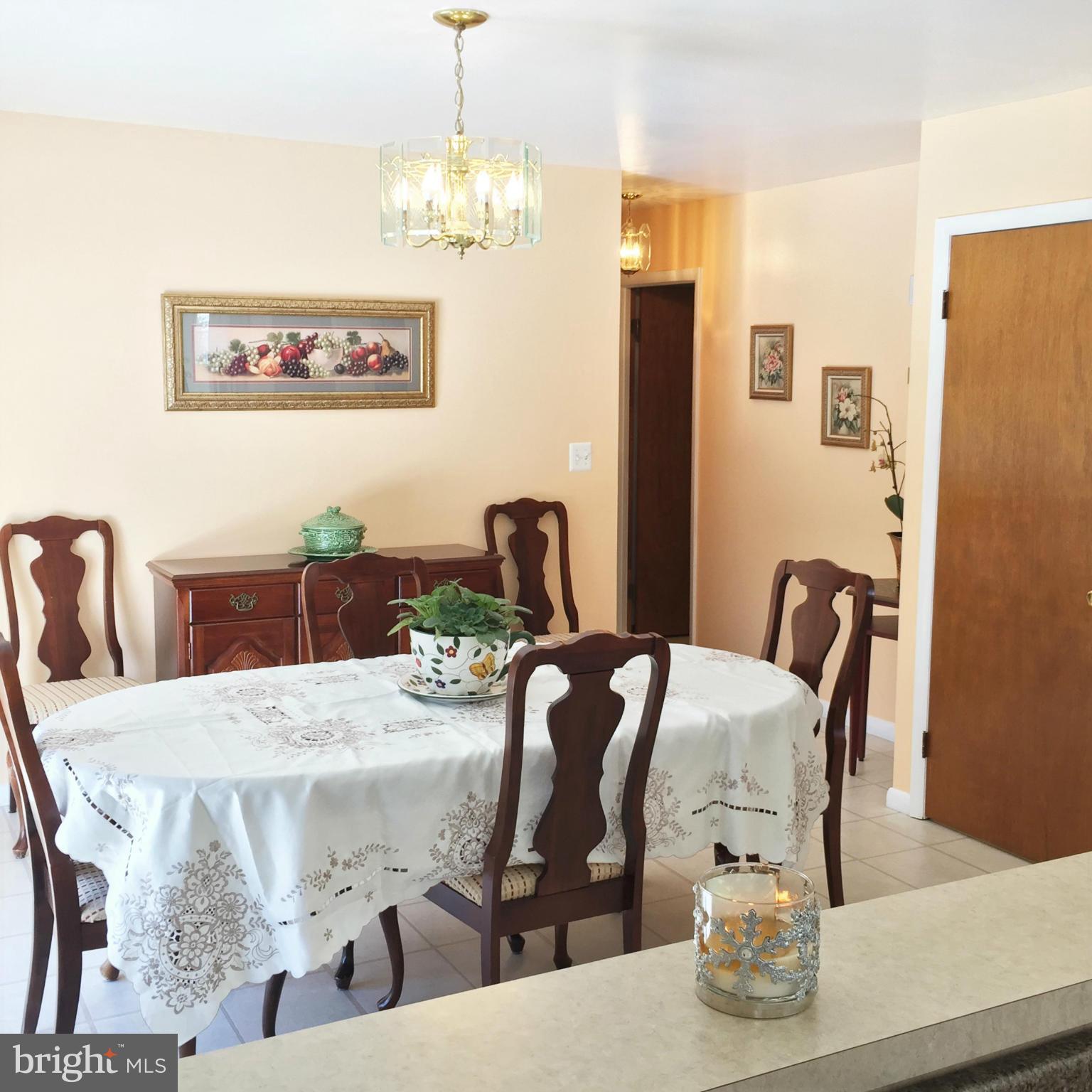 2491 Grimville Road Mount Airy, MD 21771 - Photo 10 of 30 Dining Room