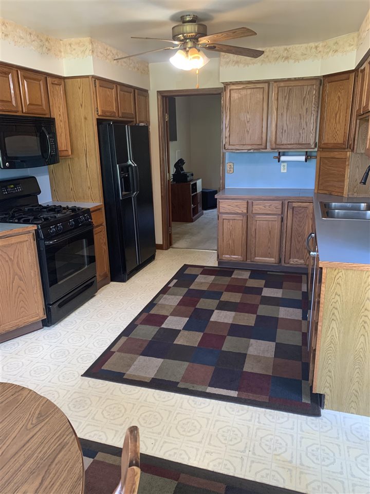 15625 Marion Road Brant, MI 48614 - Photo 12 of 37 50080073-11.JPG