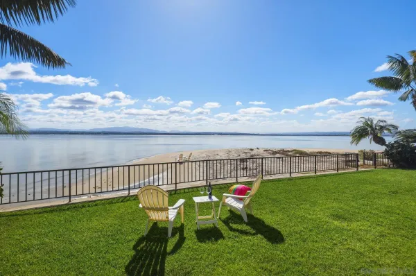 $4,749,000 | 11 Spinnaker Way, Coronado, CA 92118