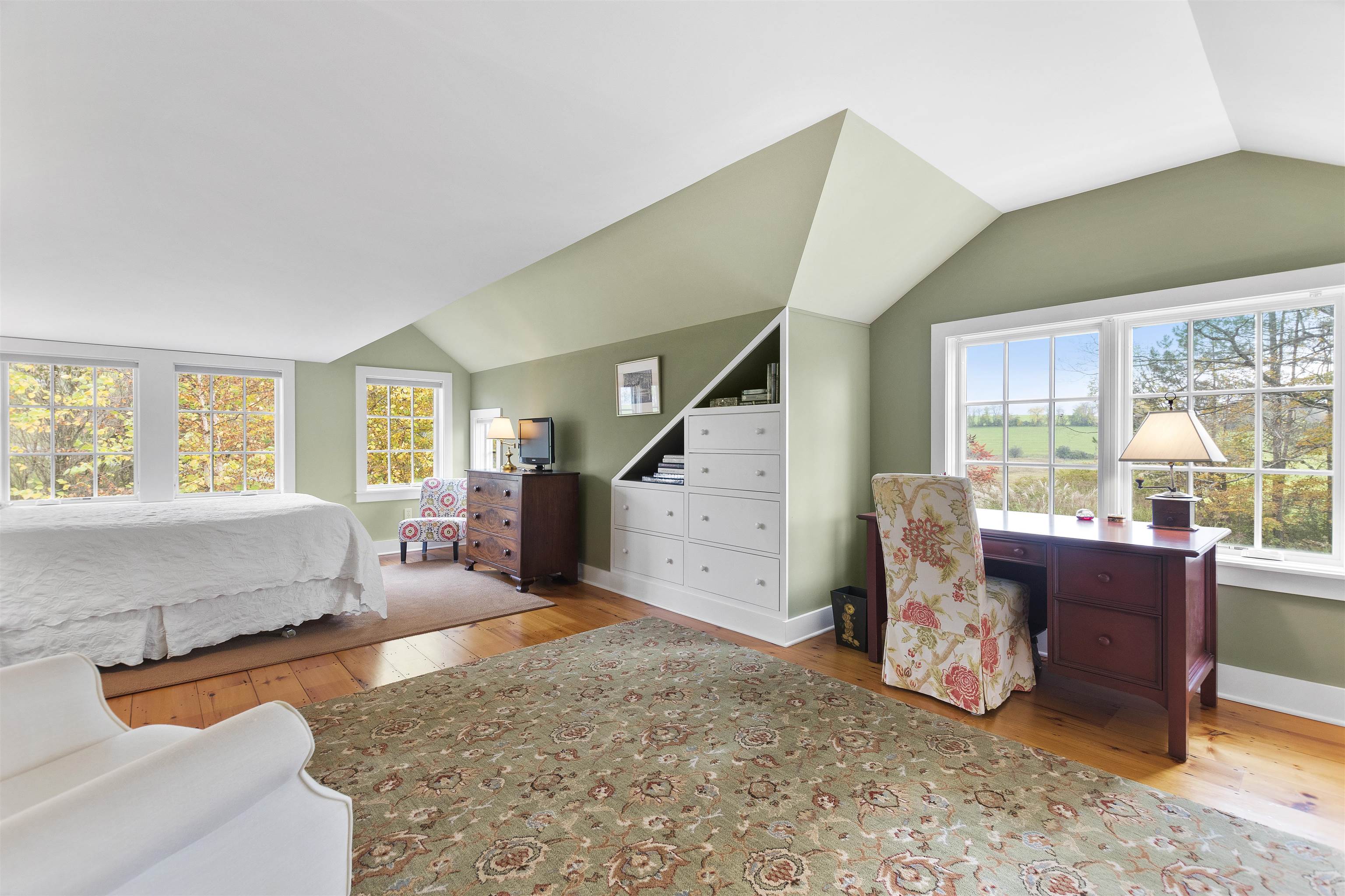 612 Cold Spring Road Shaftsbury, VT 05257 - Photo 23 of 40