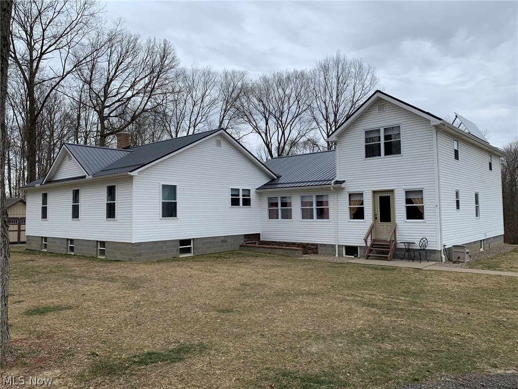 8051 Morris Road Orwell, OH 44076 - Photo 2 of 33
