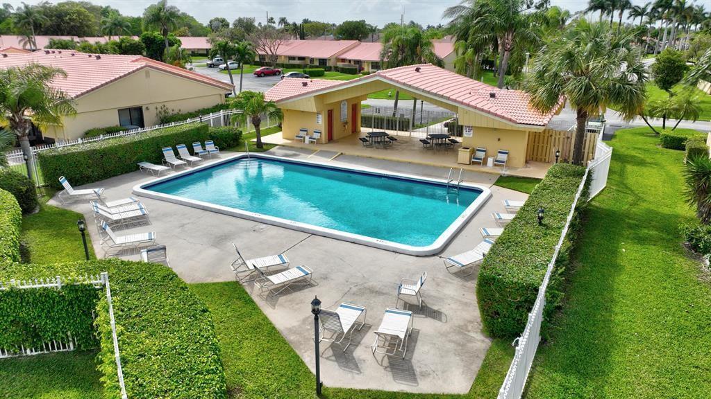 6846 Bridlewood Court Boca Raton, FL 33433 - Photo 23 of 26 Beautifully maintained Grounds