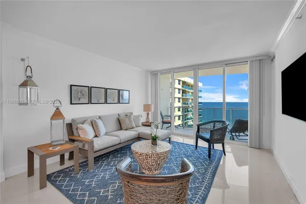 $4,500 | 2501 South Ocean Drive, Unit 1521, Hollywood, FL 33019