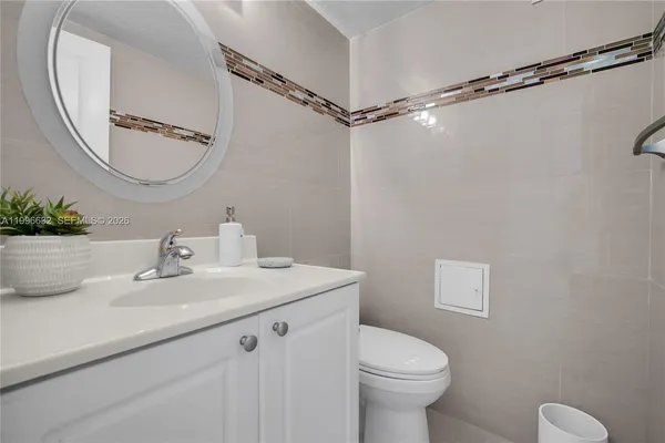 $4,500 | 2501 South Ocean Drive, Unit 1521, Hollywood, FL 33019