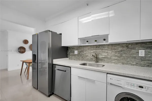 $4,500 | 2501 South Ocean Drive, Unit 1521, Hollywood, FL 33019