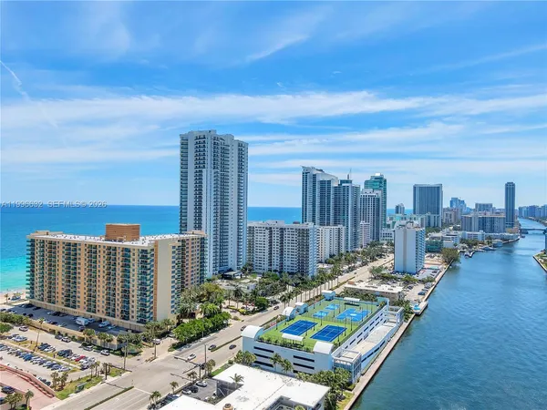 $4,500 | 2501 South Ocean Drive, Unit 1521, Hollywood, FL 33019