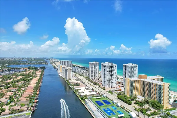 $4,500 | 2501 South Ocean Drive, Unit 1521, Hollywood, FL 33019