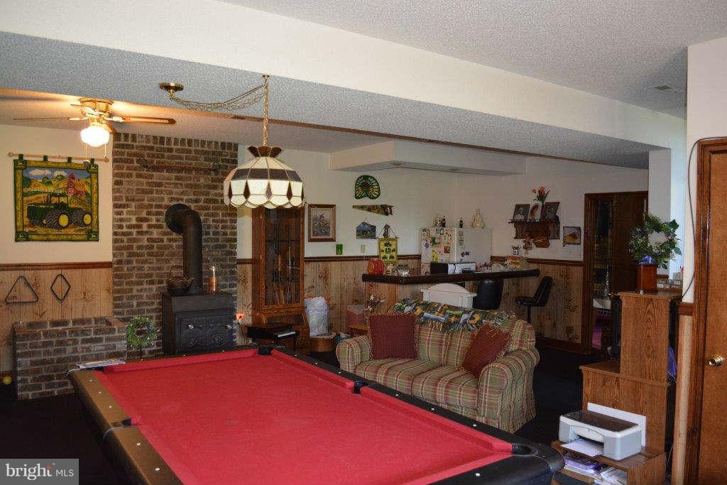 15505 Broadfording Road Clear Spring, MD 21722 - Photo 12 of 15 Family Room