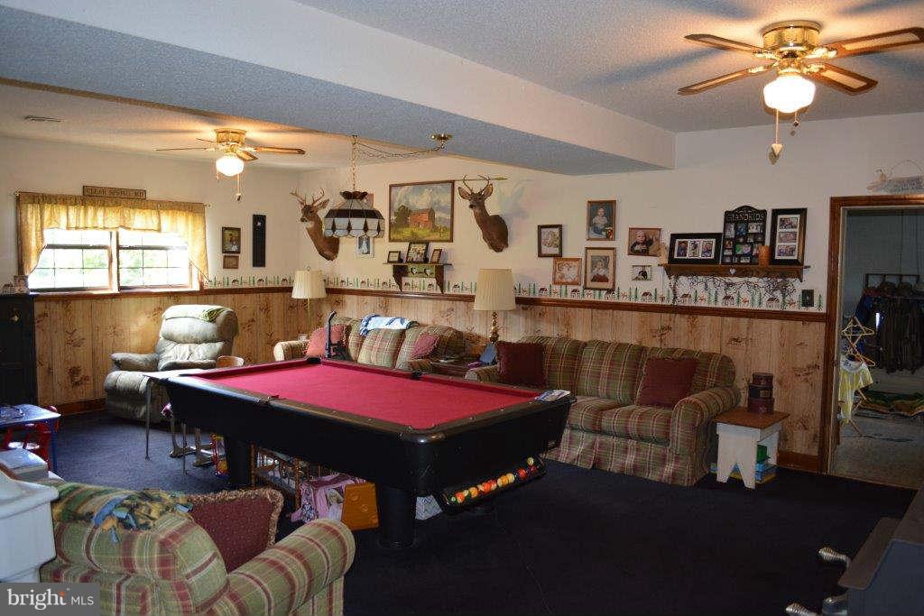 15505 Broadfording Road Clear Spring, MD 21722 - Photo 13 of 15 Family Room