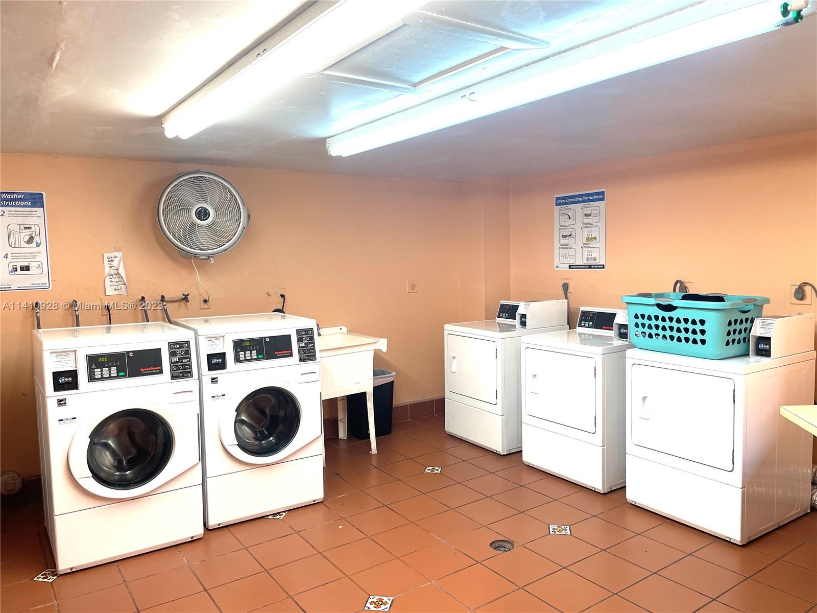 8600 Southwest 133rd Avenue Road, Unit 416 Miami, FL 33183 - Photo 15 of 23 a utility room with dryer and washer