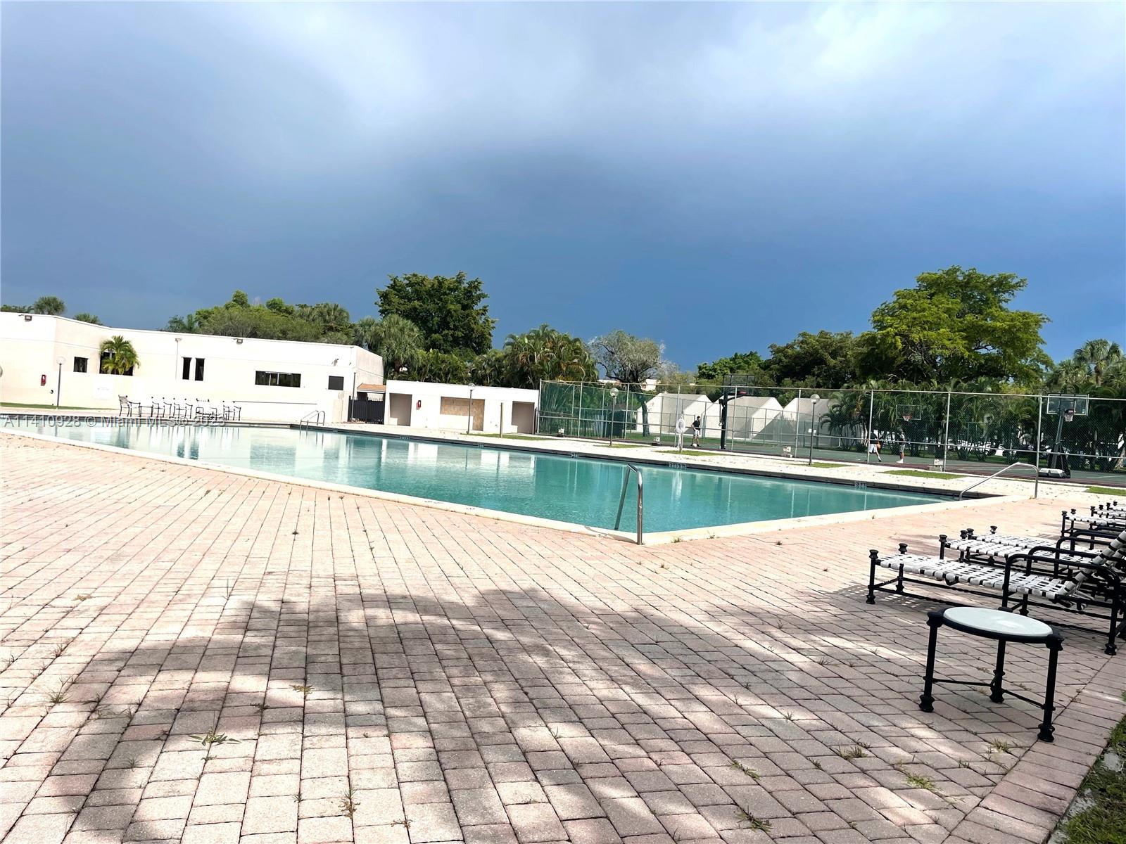 8600 Southwest 133rd Avenue Road, Unit 416 Miami, FL 33183 - Photo 16 of 23 a view of a terrace