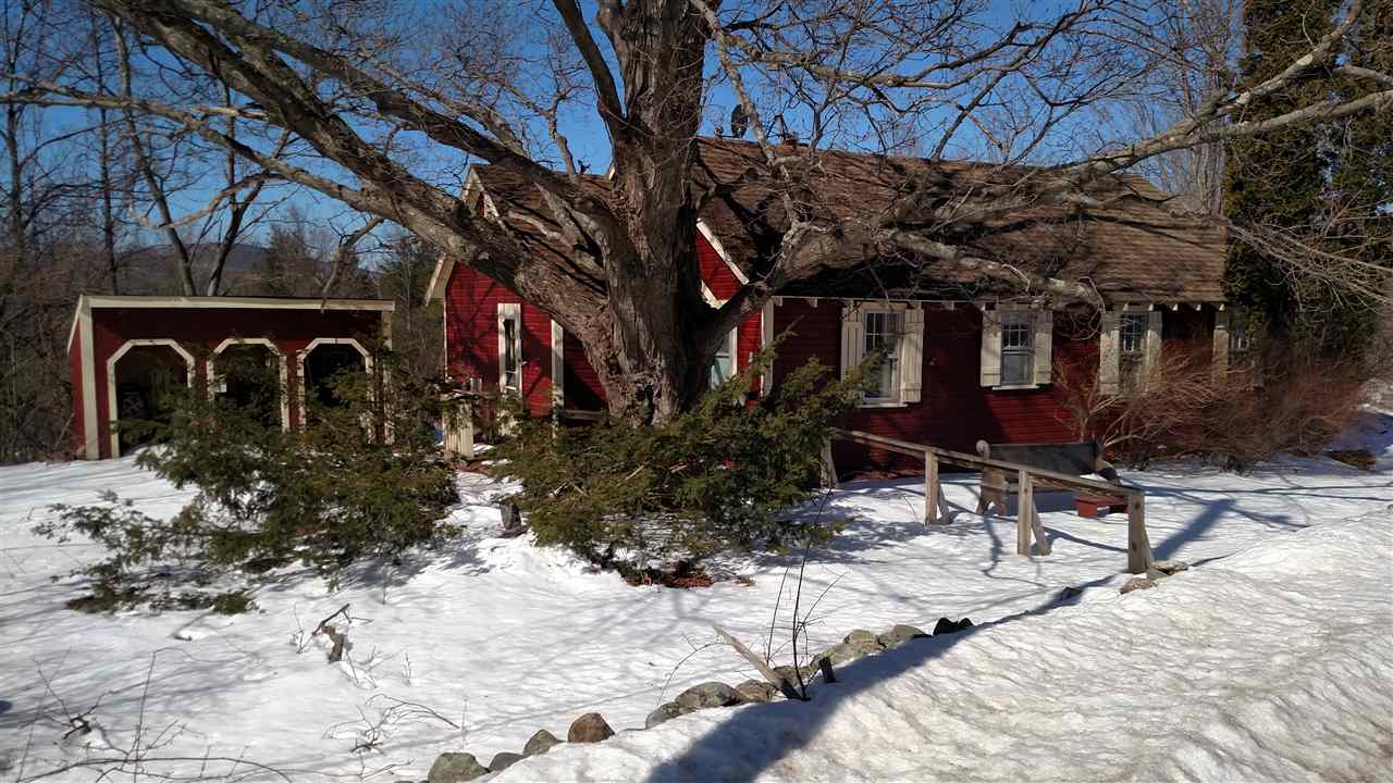 1093 Center Road Lyndeborough, NH 03082 - Photo 2 of 16 Gallery Image 2