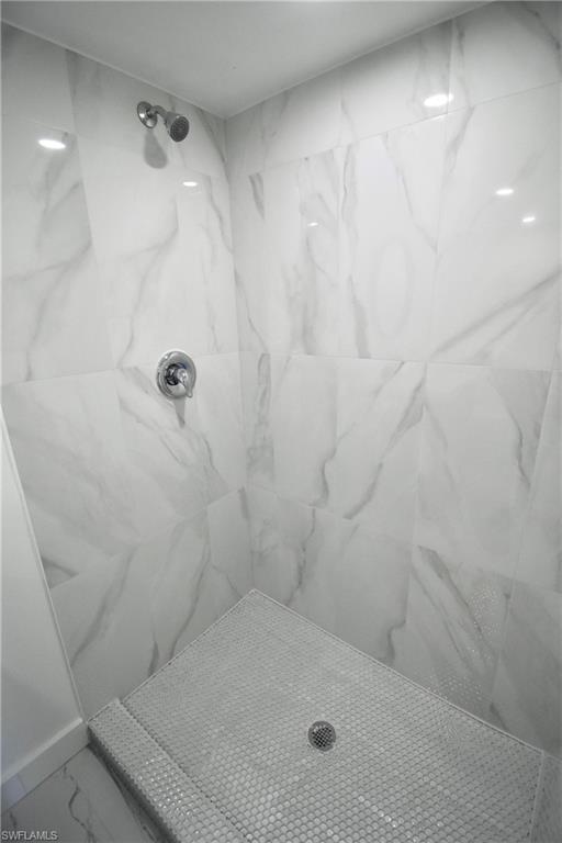 2116 Pineview Road Fort Myers, FL 33901 - Photo 17 of 25 a bathroom with a shower