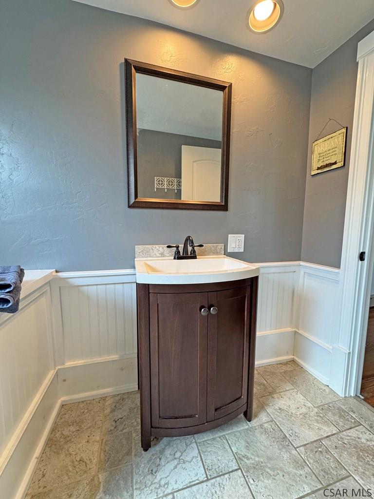 527 Main Street Summerhill, PA 15958 - Photo 20 of 40