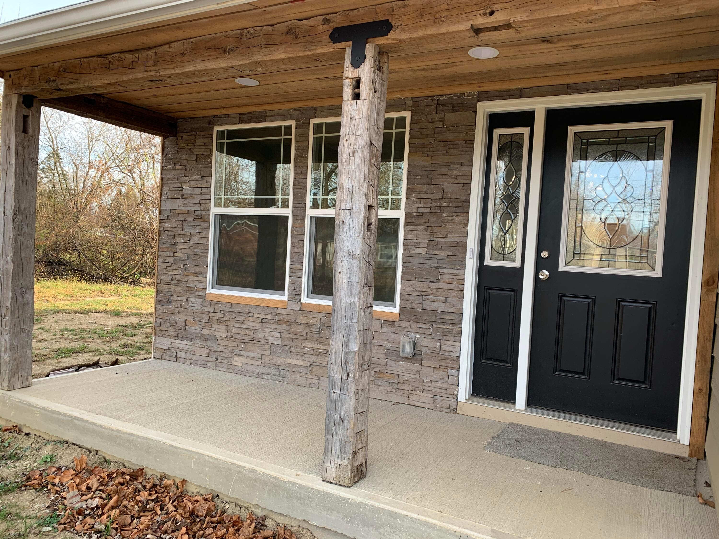 699 Hilock Road Columbus, OH 43207 - Photo 3 of 28 224C25EE-7414-4960-B7D2-C15E01B51D3F