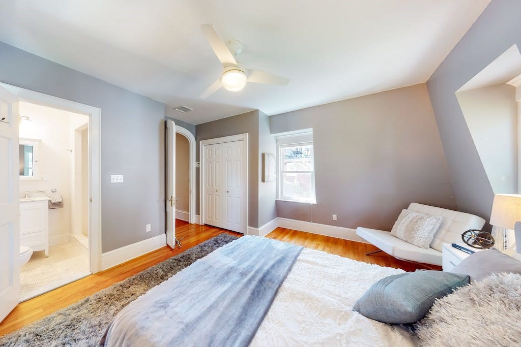27 Inman Street Cambridge, MA 02139 - Photo 14 of 32 a bedroom with bed and window