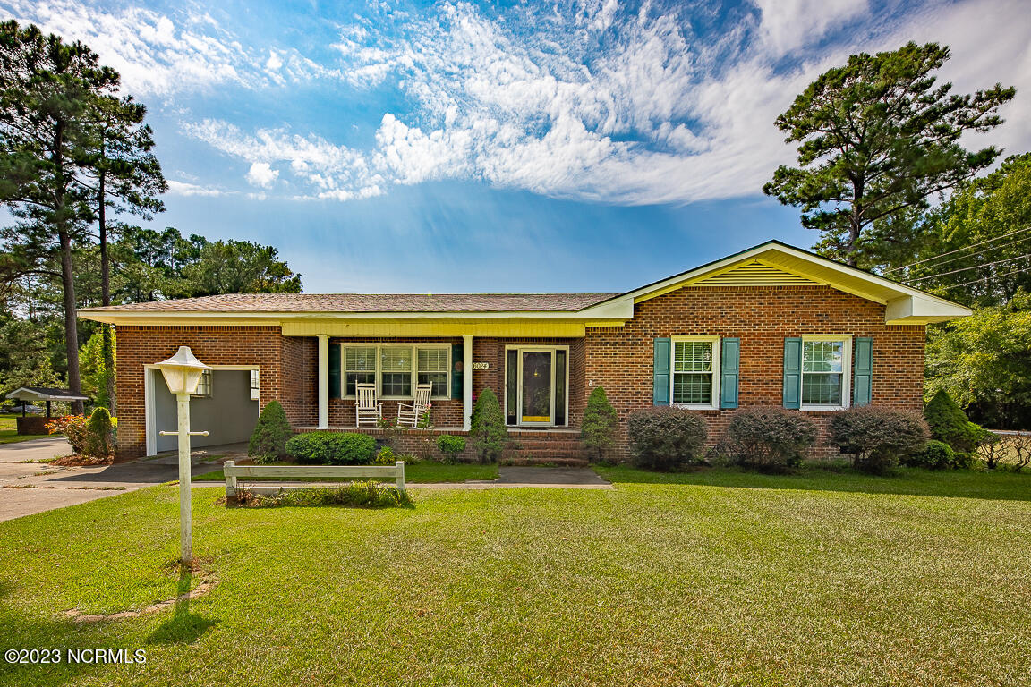 6024 Neuse Road Grantsboro, NC 28529 - Photo 1 of 19 Front of home