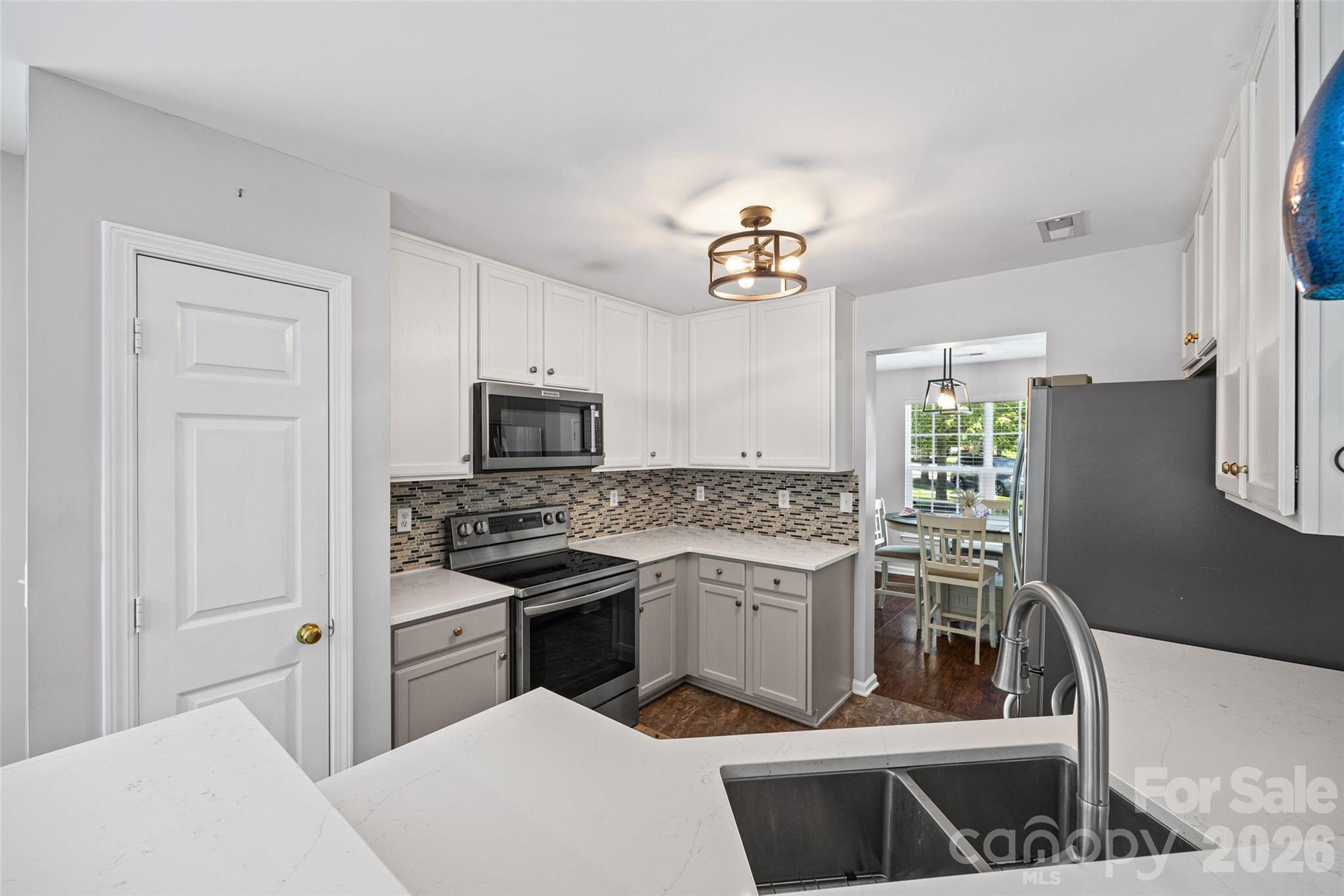 7076 White Bluff Drive Tega Cay, SC 29708 - Photo 8 of 44