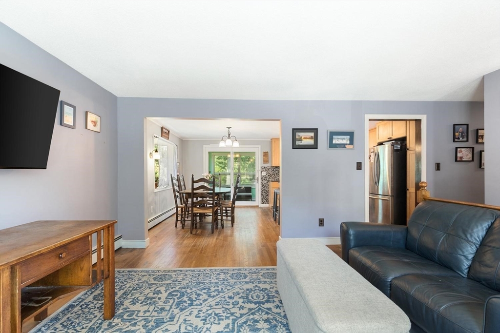 5 Paradise Road Beverly, MA 01915 - Photo 7 of 37