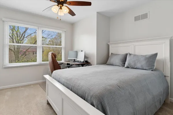 $495,000 | 535 Apache Drive, Batavia, IL 60510