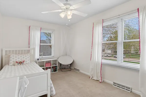 $495,000 | 535 Apache Drive, Batavia, IL 60510