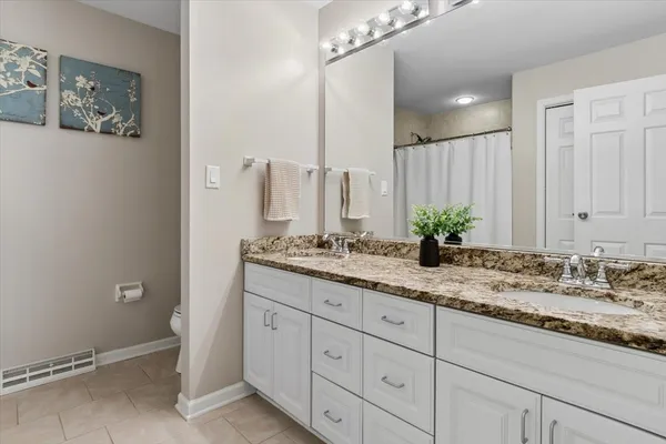 $495,000 | 535 Apache Drive, Batavia, IL 60510