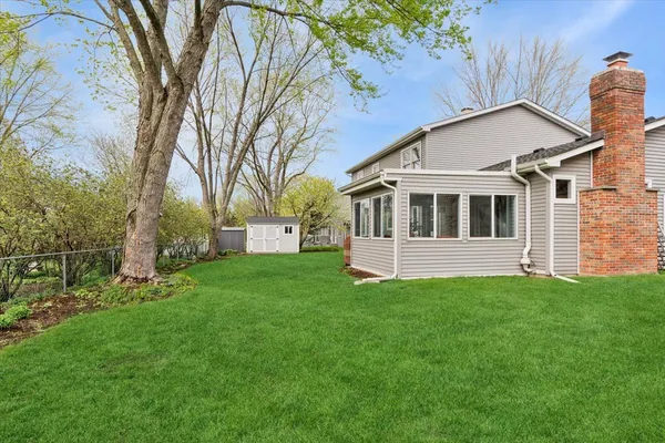 $495,000 | 535 Apache Drive, Batavia, IL 60510