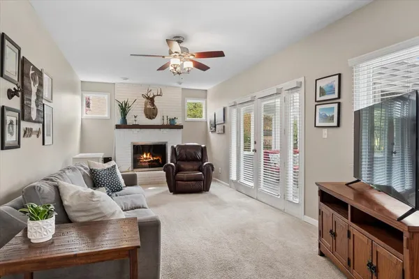 $495,000 | 535 Apache Drive, Batavia, IL 60510