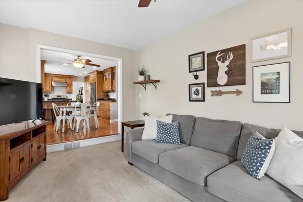 $495,000 | 535 Apache Drive, Batavia, IL 60510