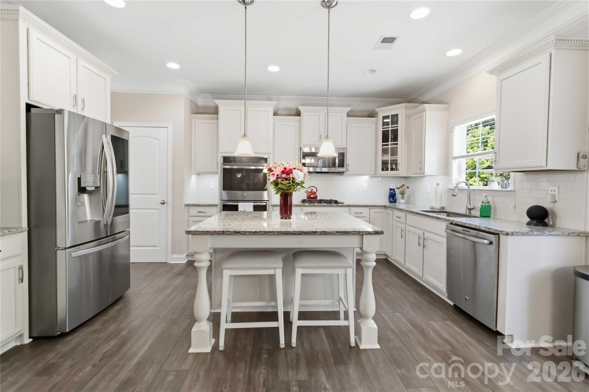 125 Annatto Way Tega Cay, SC 29708 - Photo 3 of 47