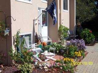 552 Shennecossett Road, Unit 552E Groton, CT 06340 - Photo 2 of 3 View.