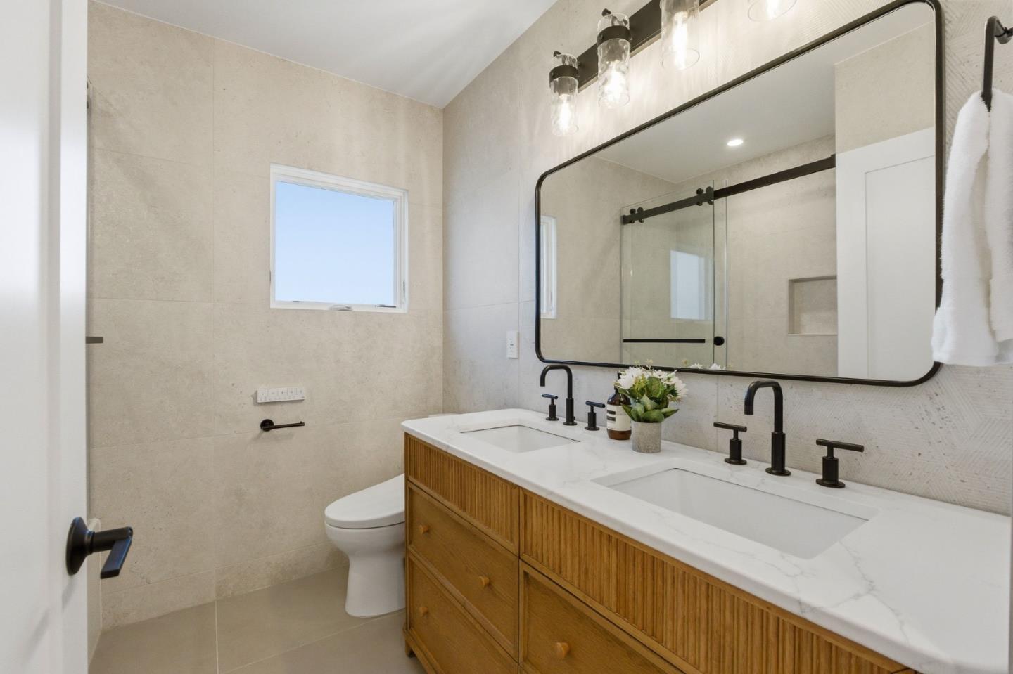 2753 Mathews Street Berkeley, CA 94702 - Photo 48 of 60
