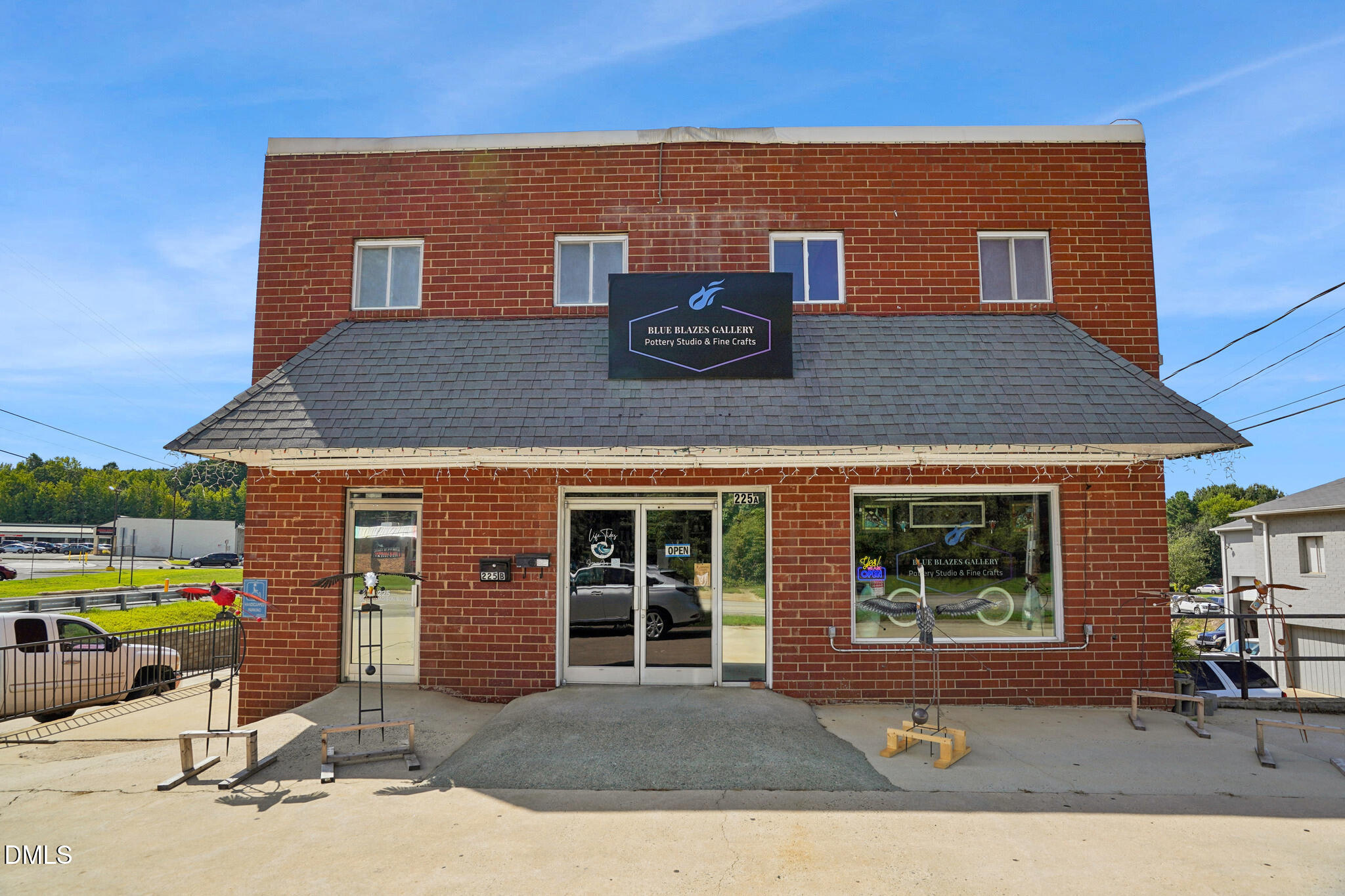 225 South Madison Boulevard Roxboro, NC 27573 - Photo 5 of 19 a front view of house with yard