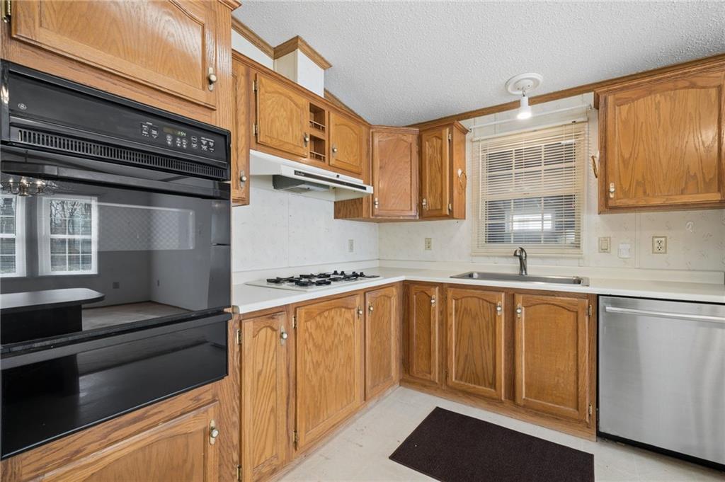 246 Ridge Lane Murrysville, PA 15668 - Photo 13 of 30