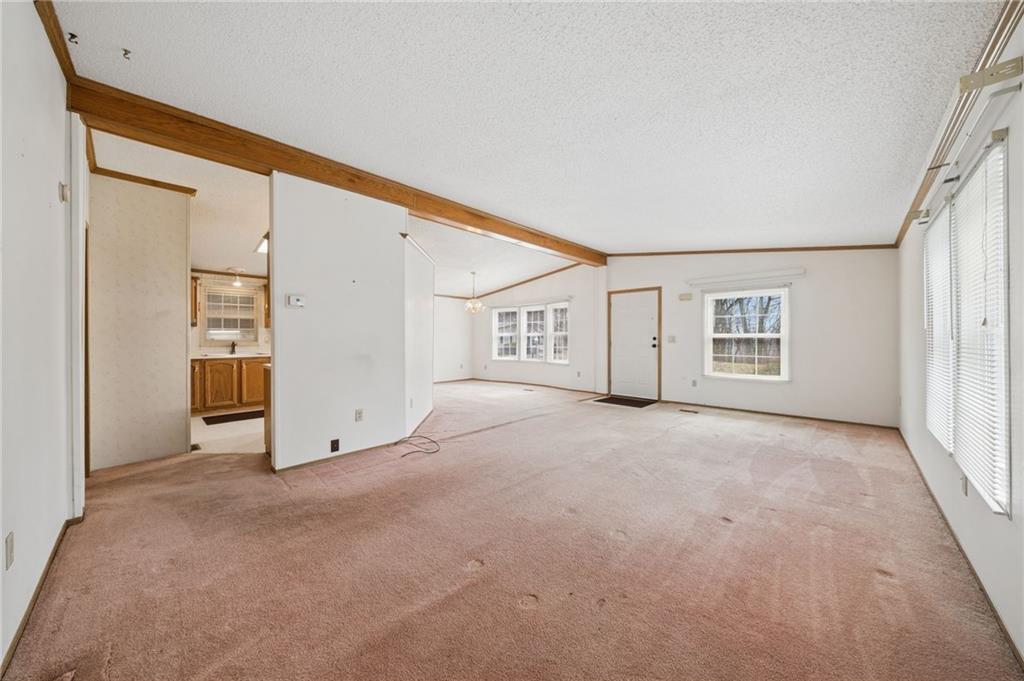 246 Ridge Lane Murrysville, PA 15668 - Photo 5 of 30