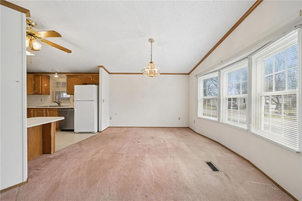 246 Ridge Lane Murrysville, PA 15668 - Photo 7 of 30