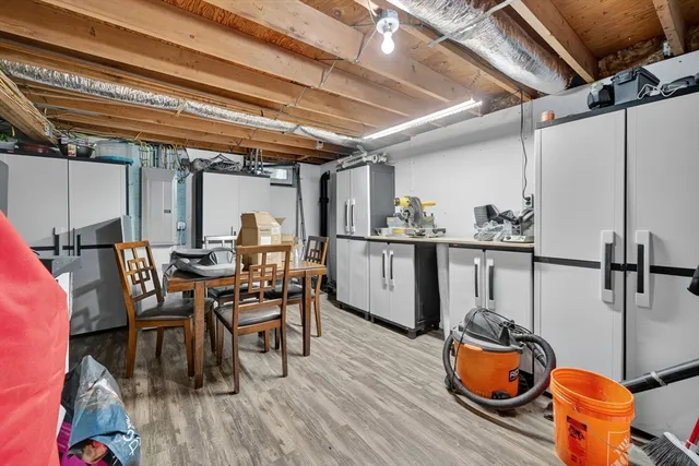 a very nice looking room with many windows