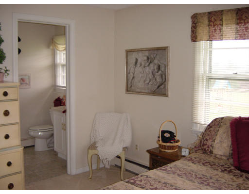 241 Main Road Montgomery, MA 01085 - Photo 5 of 9