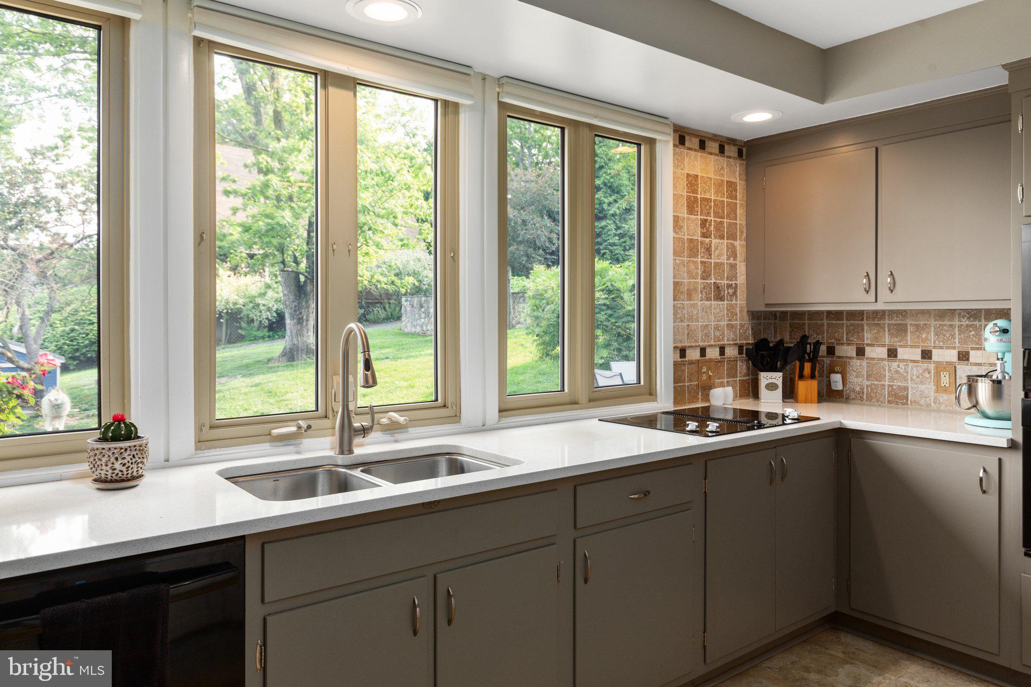 248 Fairway Circle Cross Junction, VA 22625 - Photo 21 of 66