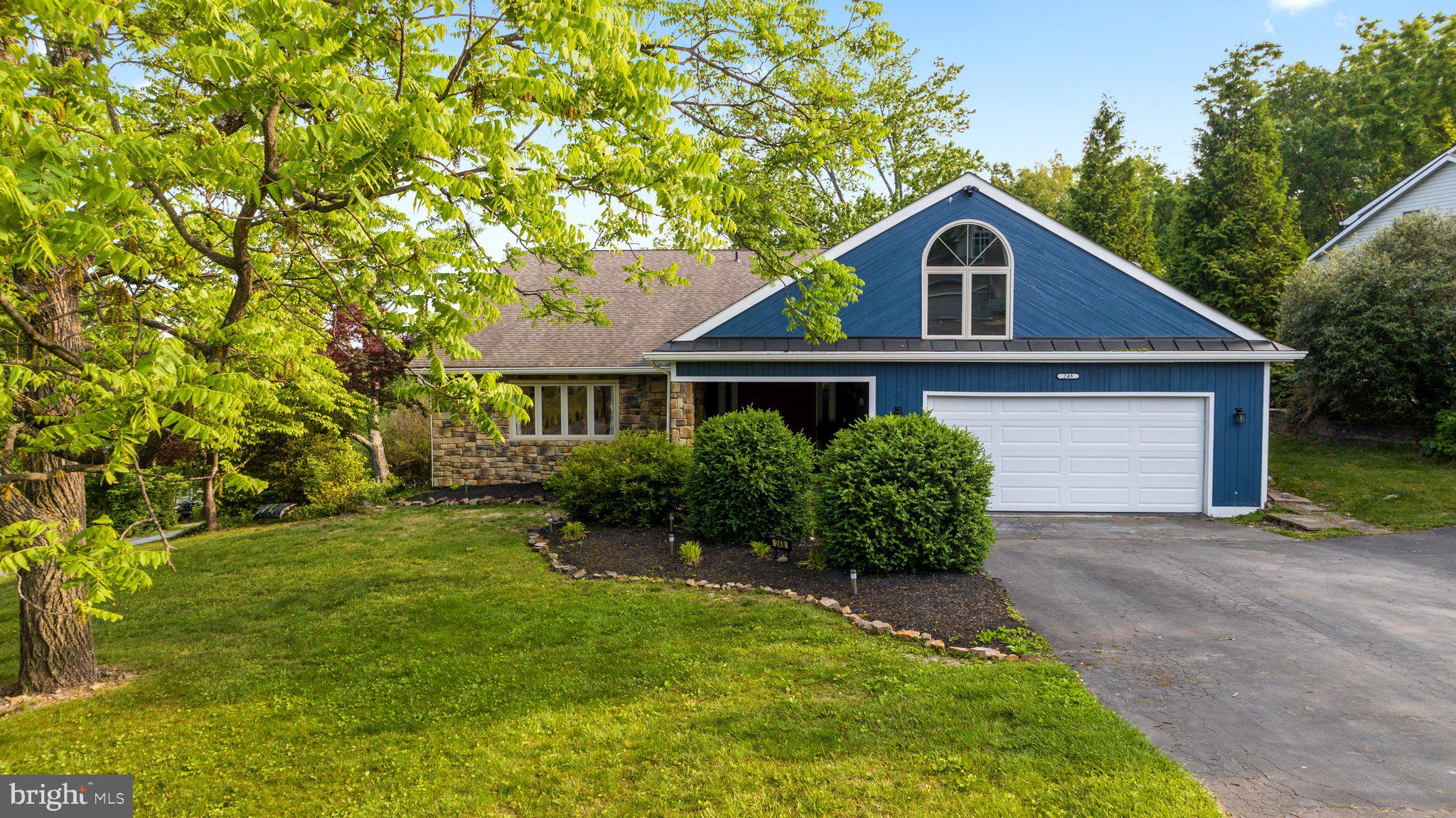 248 Fairway Circle Cross Junction, VA 22625 - Photo 3 of 66