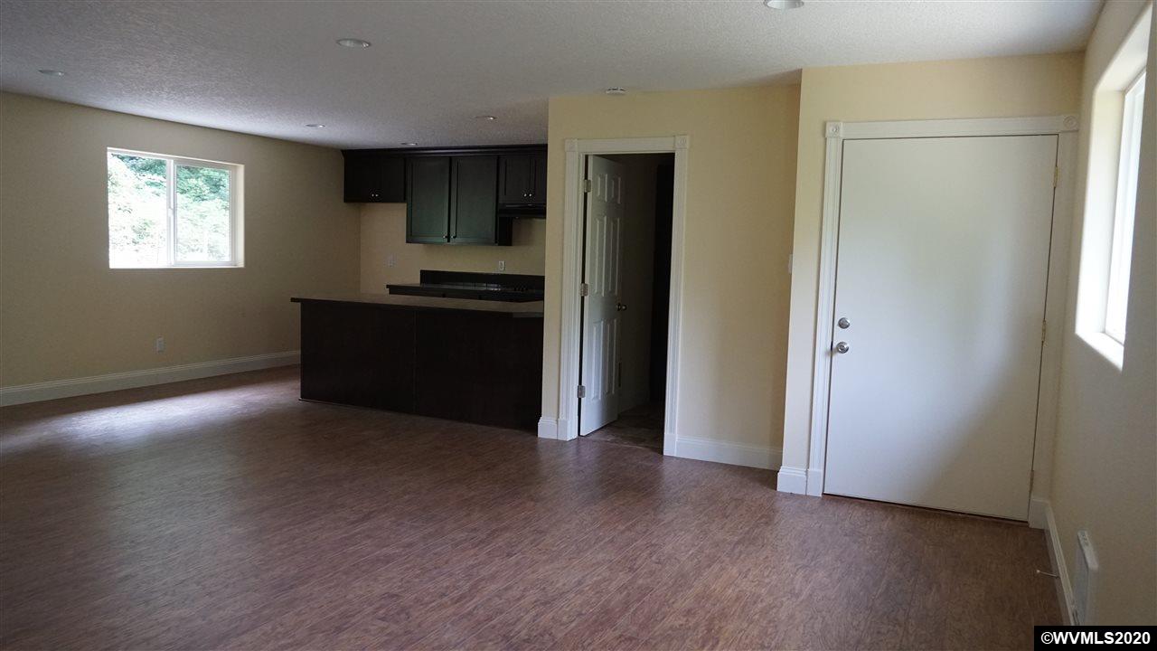 33600 Southwest Sw Highway Sandy, OR 97055 - Photo 19 of 32