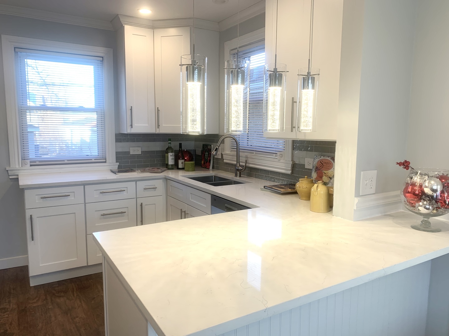 10132 South Green Street Chicago, IL 60643 - Photo 13 of 26 a kitchen with sink a stove and cabinets